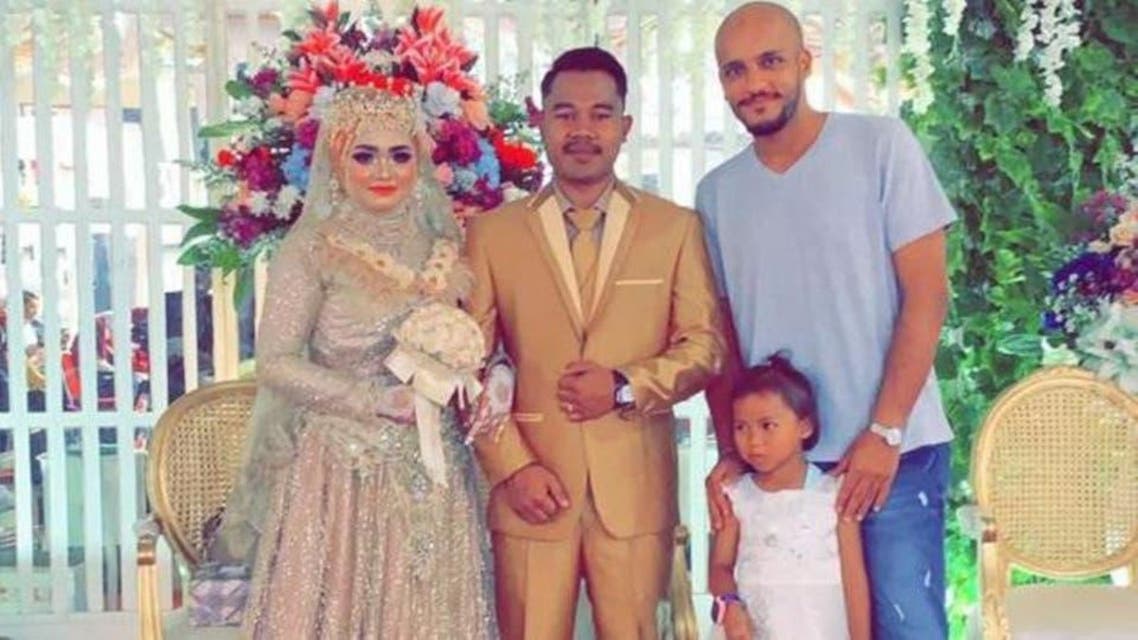 saudi citizen visited his servent wedding