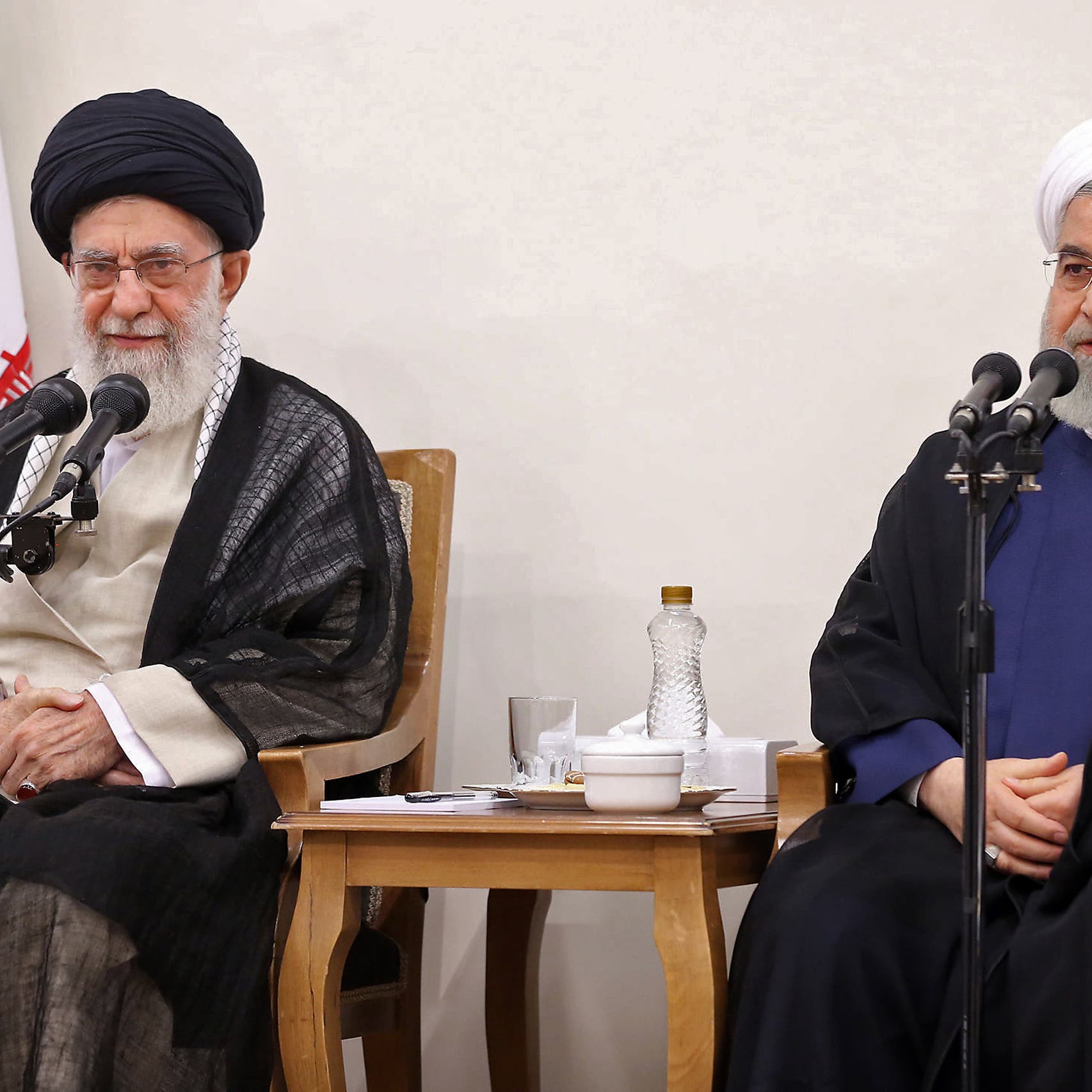 ألمح لمفاوضات.. نائب إيراني يدعو خامنئي لإعدام روحاني