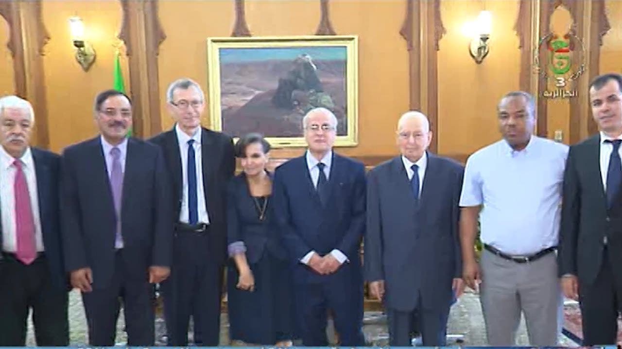 هيئة الوساطة مع الرئيس الجزائر المؤقت عبد القادر بن صالح