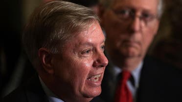U.S. Sen. Lindsey Graham (R-SC) (L) speaks as Senate Majority Leader Sen. Mitch McConnell (R-KY) (R) listens. (File photo: AFP)