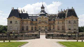 فرانس: غیرمسلح افراد نے تاریخی محل سے 20 لاکھ یورو لوٹ لیے
