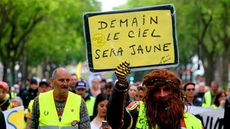 في أول ذكرى لحراك السترات الصفر.. تظاهرات غداة صدامات بباريس