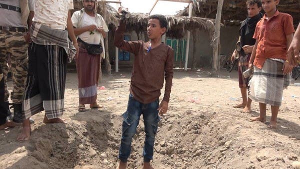 فيديو.. استهداف حوثي لسوق شعبي وأحياء سكنية بالحديدة