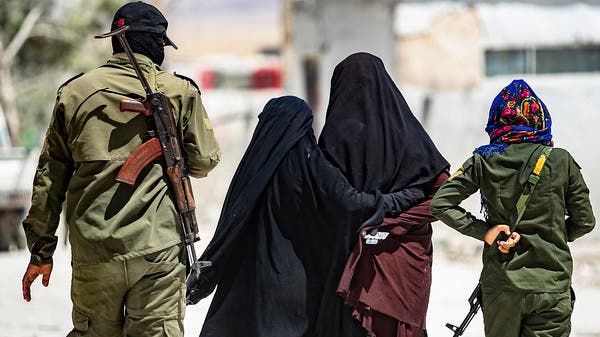 دواعش سوريا إلى الواجهة.. أموال لتهريب نساء التنظيم