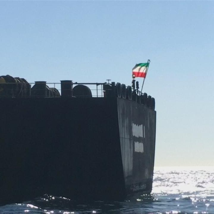 تعطيل خط كراكاس طهران.. وقود إيراني مُصادر يصل إلى تكساس