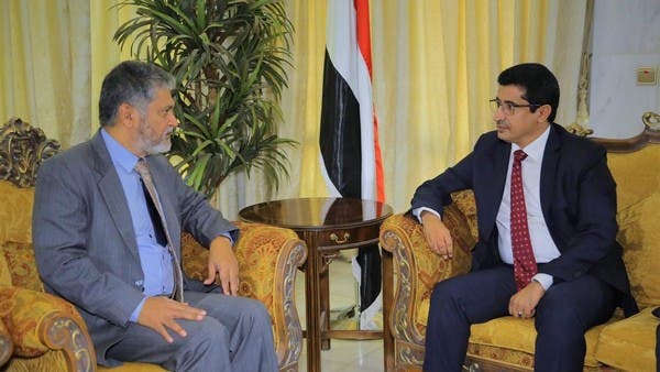 حكومة اليمن تطالب الأمم المتحدة بحسم قضية موانئ الحديدة
