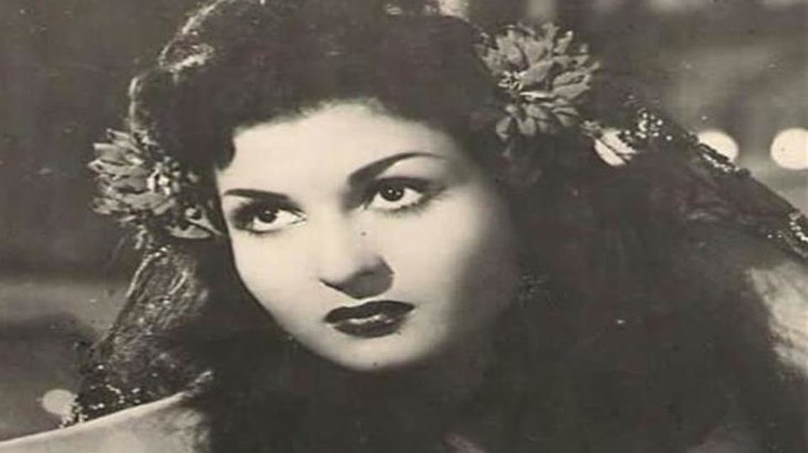 نعيمة عاكف