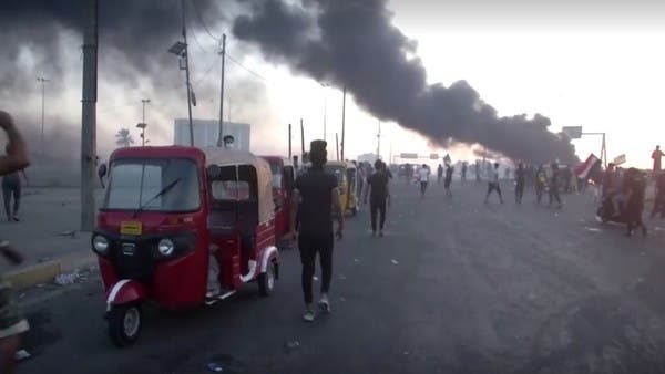 كيف أنقذ التوك توك متظاهري بغداد من نيران القناصة؟