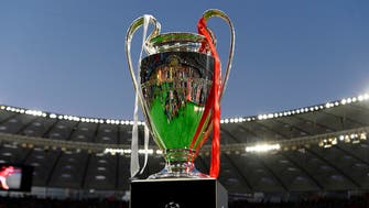 "يويفا" يؤجل دوري أبطال أوروبا ويعلق مسابقاته