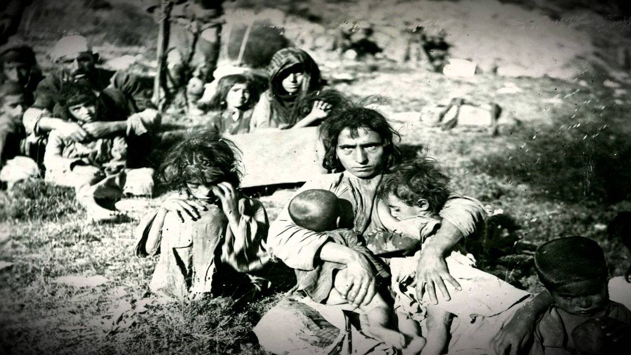 صورة لعدد من أهالي درسيم سنة 1938