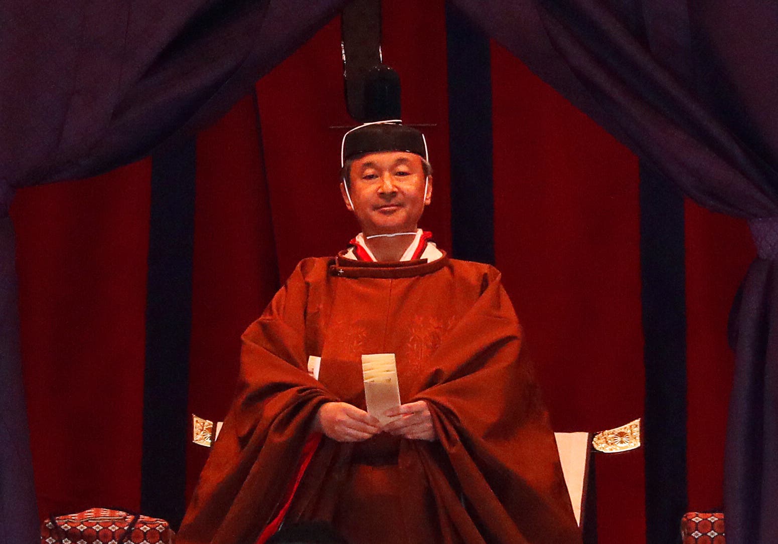امبراطور اليابان ناروهيتو