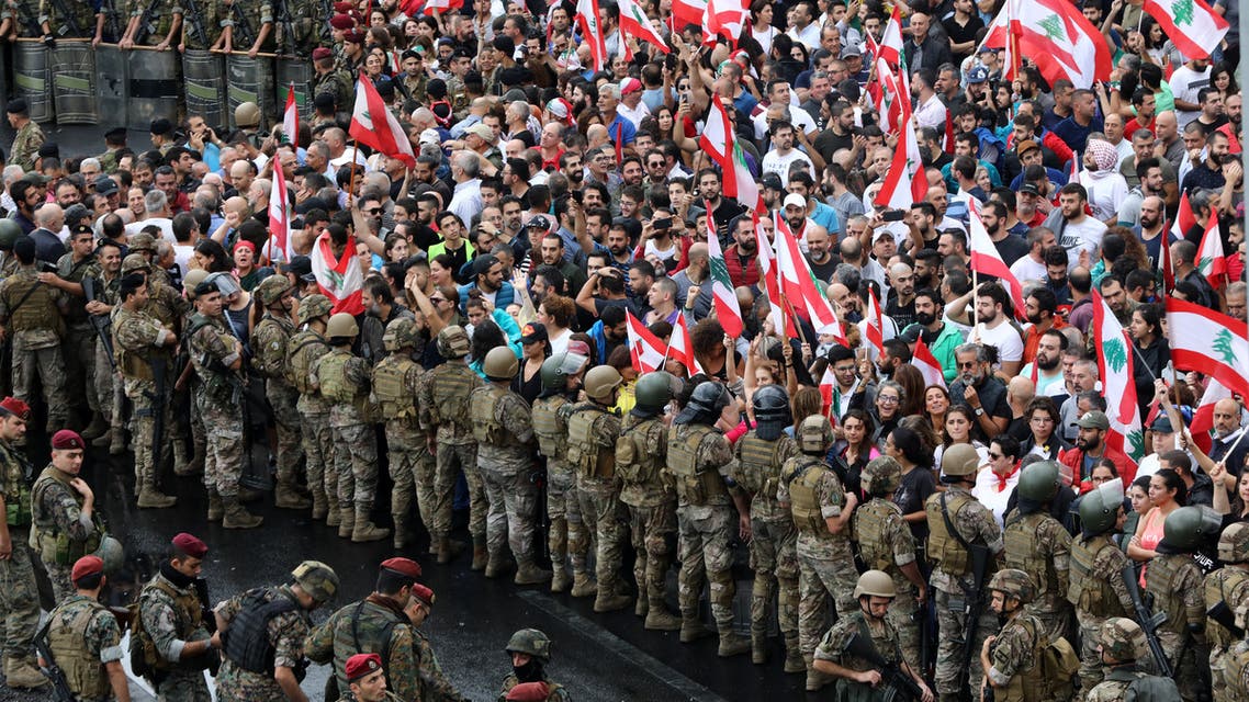 من جل الديب(المتن الشمالي، لبنان، 23 أكتوبر- فرانس برس)
