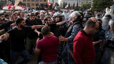 2019-10-25T133314Z_229911639_RC17764AF660_RTRMADP_3_LEBANON-PROTESTS-SCUFFLES