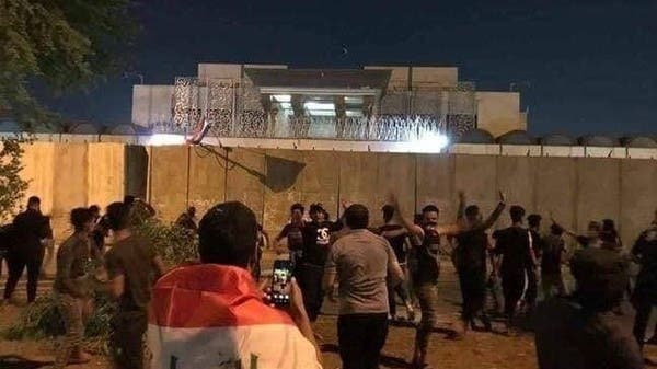 صحيفة أميركية: مهاجمة قنصلية إيران يؤشر للغضب العراقي ضد طهران