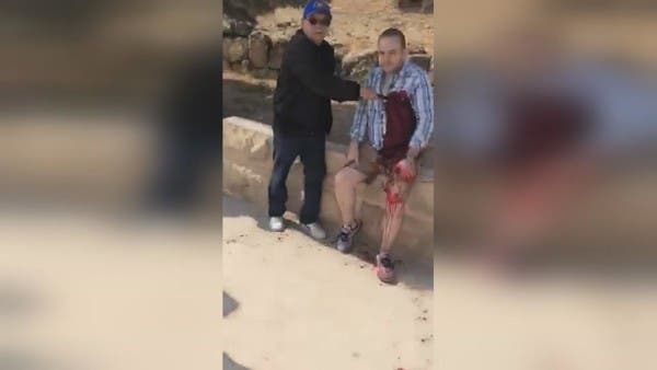 جرش.. طعن 4 سياح و4 أردنيين واعتقال المنفذ