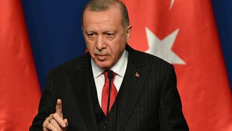 صحيفة أميركية.. أردوغان يطلق المجرمين ويبقي على منتقديه بالسجن