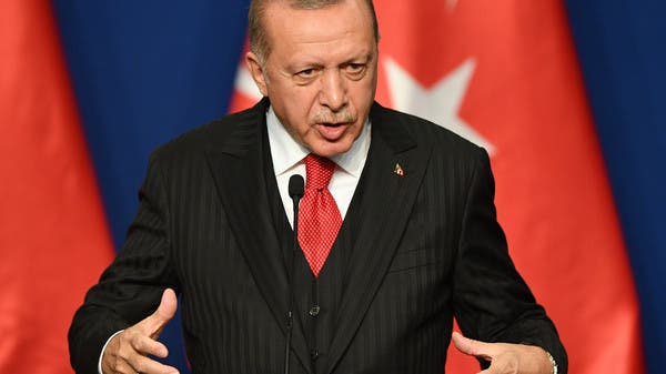 أردوغان يهدد مجددا باللاجئين.. المال أو نفتح الأبواب