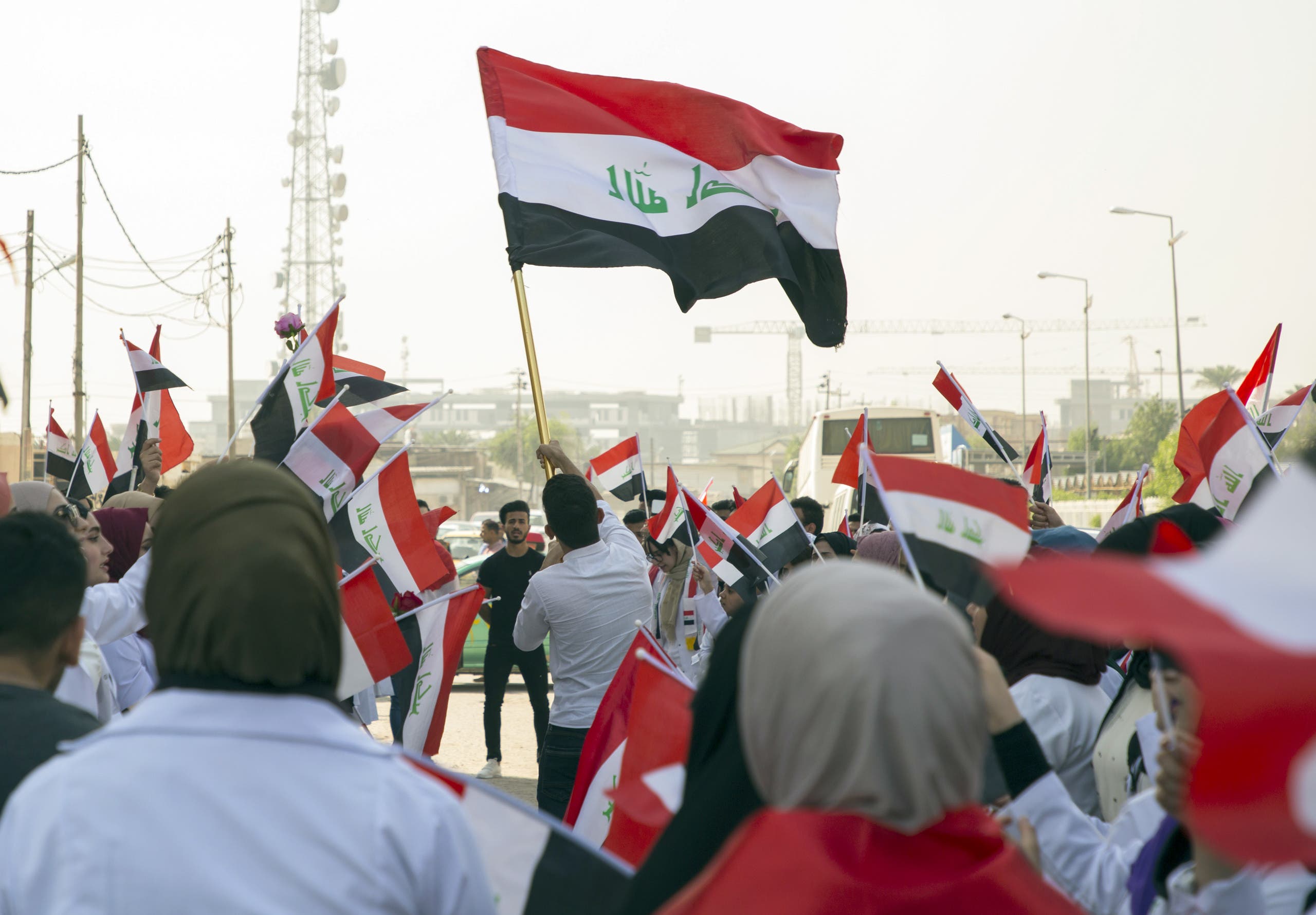 من التظاهرات في البصرة الأحد