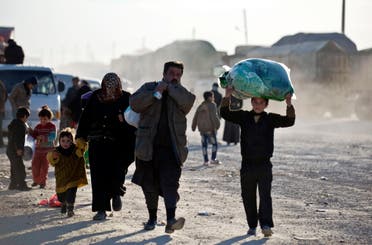 لاجئون سوريون على حدود تركيا (أرشيفية)