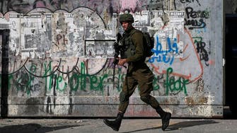 Israeli forces open fire, kill Palestinian throwing rocks 