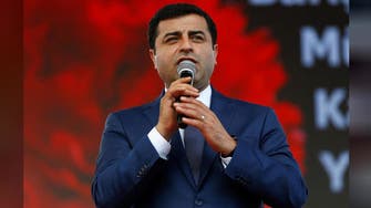 المحكمة الدستورية التركية تدين سجن زعيم سياسي كردي