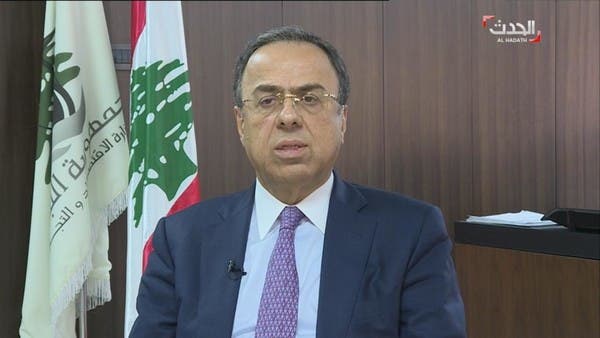 هل يستعيد لبنان أموال الزعماء السياسيين المهربة للخارج؟ وزير الاقتصاد يجيب