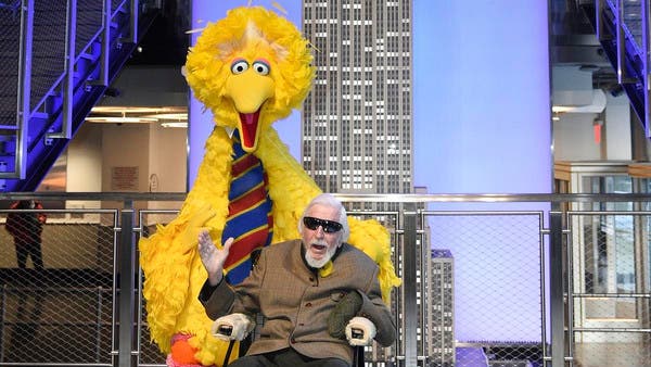 ‘Sesame Street’ puppeteer Caroll Spinney dies at 85 | Al Arabiya English