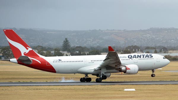 Reifensplitter durchbohren Flügel eines Qantas-Fluges nach Rom