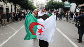 الشرطة الجزائرية تمنع مسيرة في وسط العاصمة