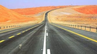 وزير النقل السعودي للعربية: الطريق مع عُمان يقصر المسافة 800 كلم