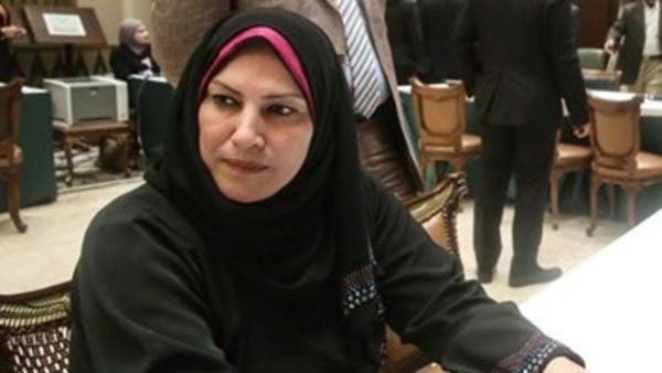 فيديو مستفز.. برلمانية مصرية تحمل سلاحاً وتطلق النار