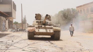 الجيش الليبي يحشد قواته على تخوم سرت والوفاق تستنفر ميليشياتها لمعركة فاصلة