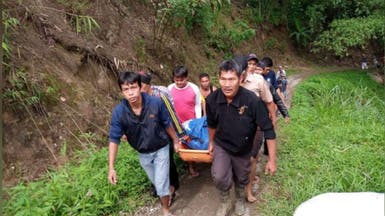 مقتل 26 على الأقل إثر سقوط حافلة من فوق تلة في إندونيسيا