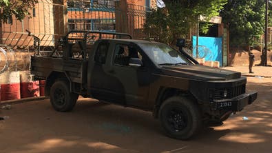 دوي إطلاق نار كثيف من معسكر الجيش في عاصمة بوركينا فاسو