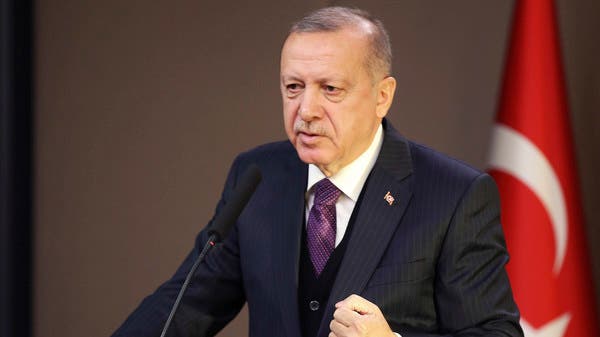أردوغان يهدد باستخدام القوة بسوريا ويصر على بقاء قواته بليبيا