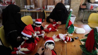 Muslim women spread Christmas cheer in Gaza