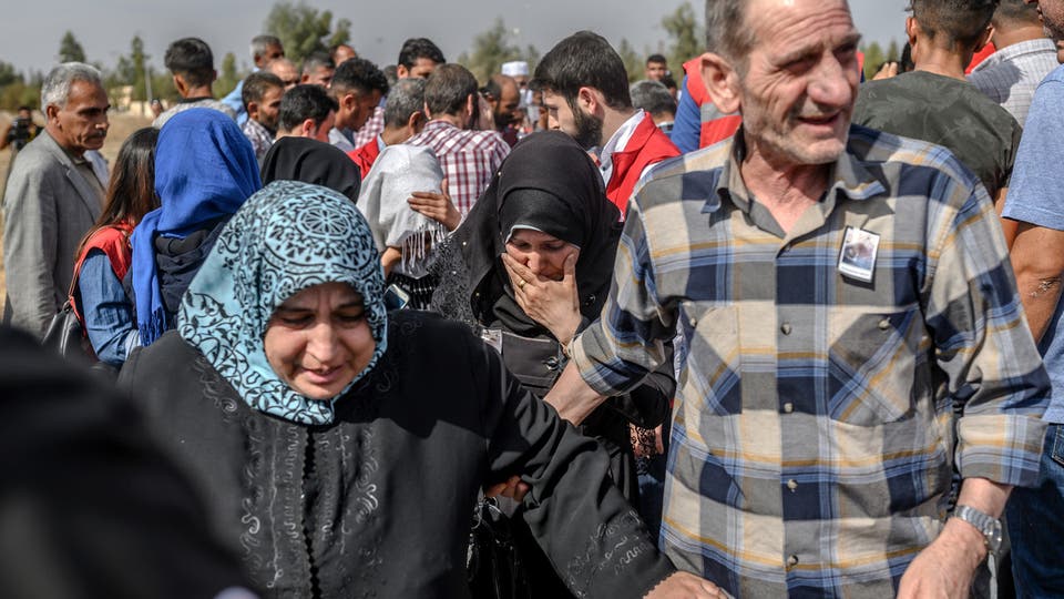 بالفيديو أتراك غاضبون ينقضون على محال سوريين في تركيا