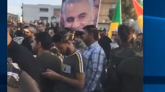 شاهد عناصر حزب الله العراقي تقتحم ساحة التظاهر بالبصرة