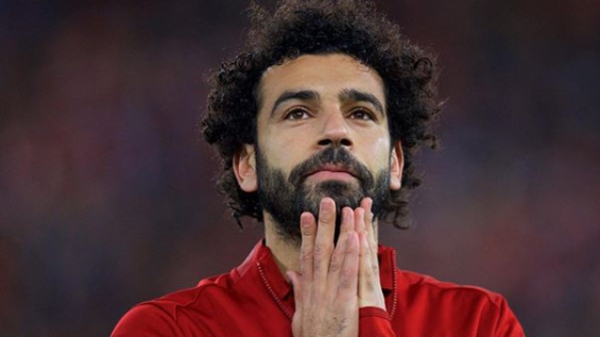 شاهد هدية ليفربول لمحمد صلاح.. "استمتع بالسحر"