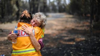 آلاف يفرون.. الحر يؤجج حرائق أستراليا الكارثية
