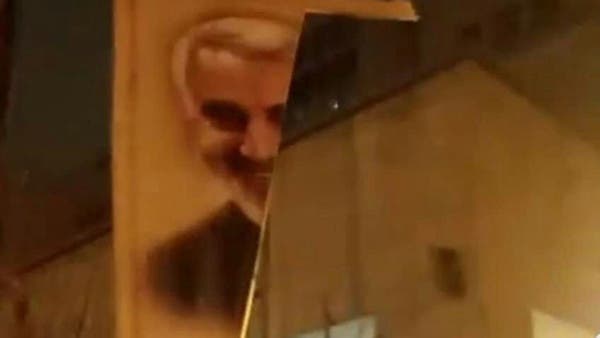 محتجو إيران للحرس الثوري: "أنت داعش"