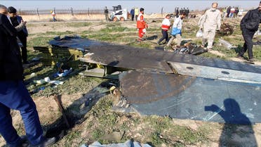 من موقع تحطم الطائرة الأوكرانية في طهران (أرشيفية- رويترز)