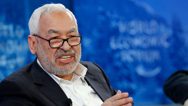 أهانهم وتجاهلهم.. اعتصام شبابي أمام مكتب الغنوشي