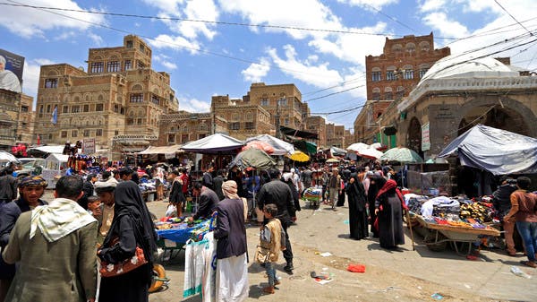 للأسبوع الثاني.. اليمن بلا إنترنت واتهام للحوثي بخنق الخدمة
