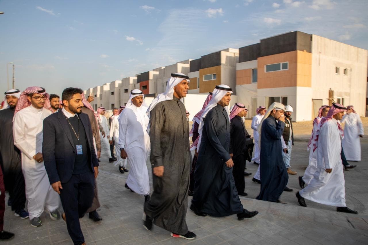 من جولة وزير الإسكان السعودي على المشاريع الجديدة