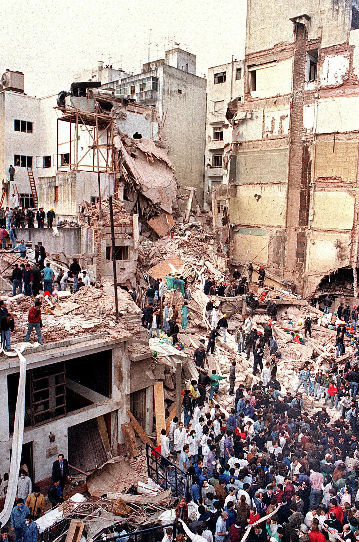 تفجير المركز اليهودي في بوينس آيرس في 1994