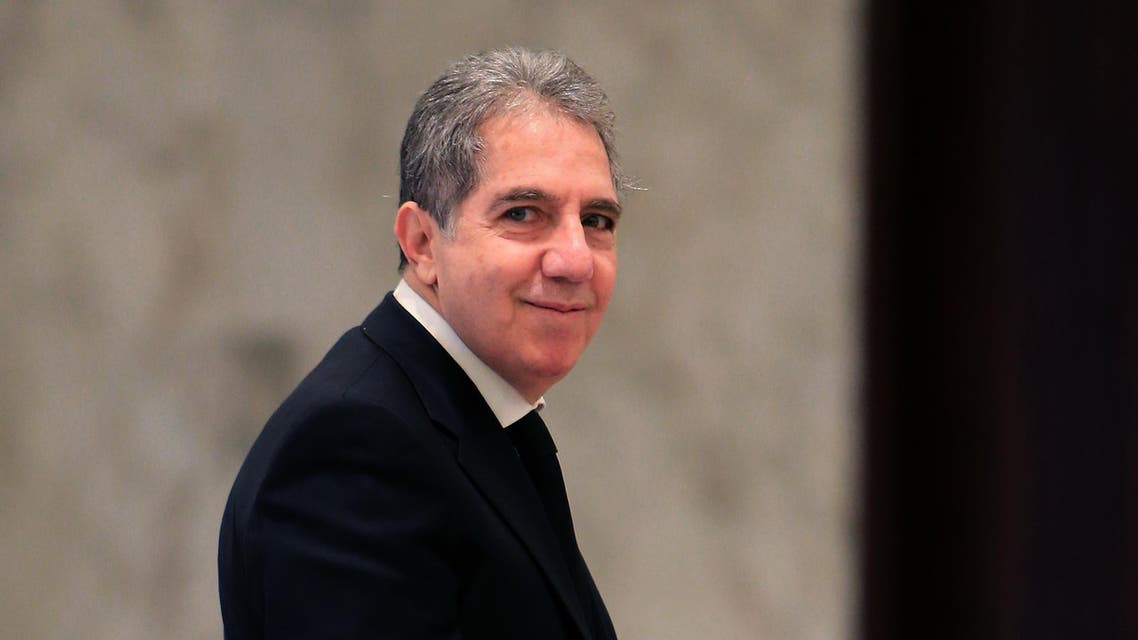 Minister of Finance Ghazi Wazni arrives for the inaugural cabinet meeting at the presidential palace on January 22, 2020. (AFP)