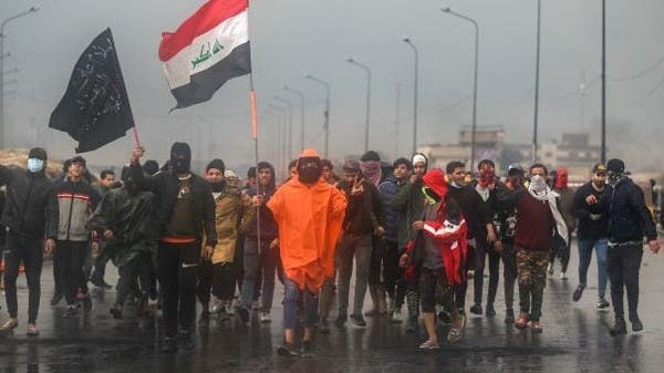 مفارقة لافتة.. فيديو لهتاف ضد إيران وسط تظاهرات الصدر