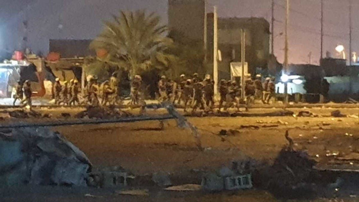 نتيجة بحث الصور عن عملية حرق خيام الأعتصام فجر اليوم في البصرة