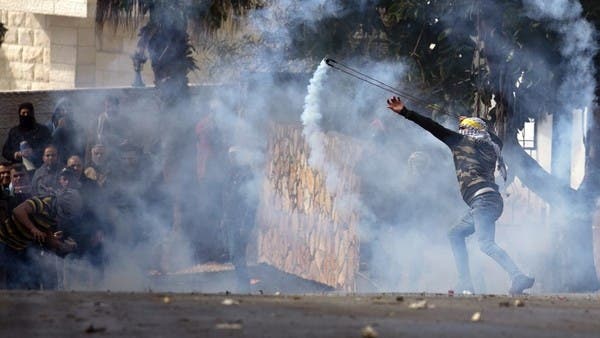 غضب فلسطيني.. تظاهرات بالضفة والقدس وإضراب في غزة